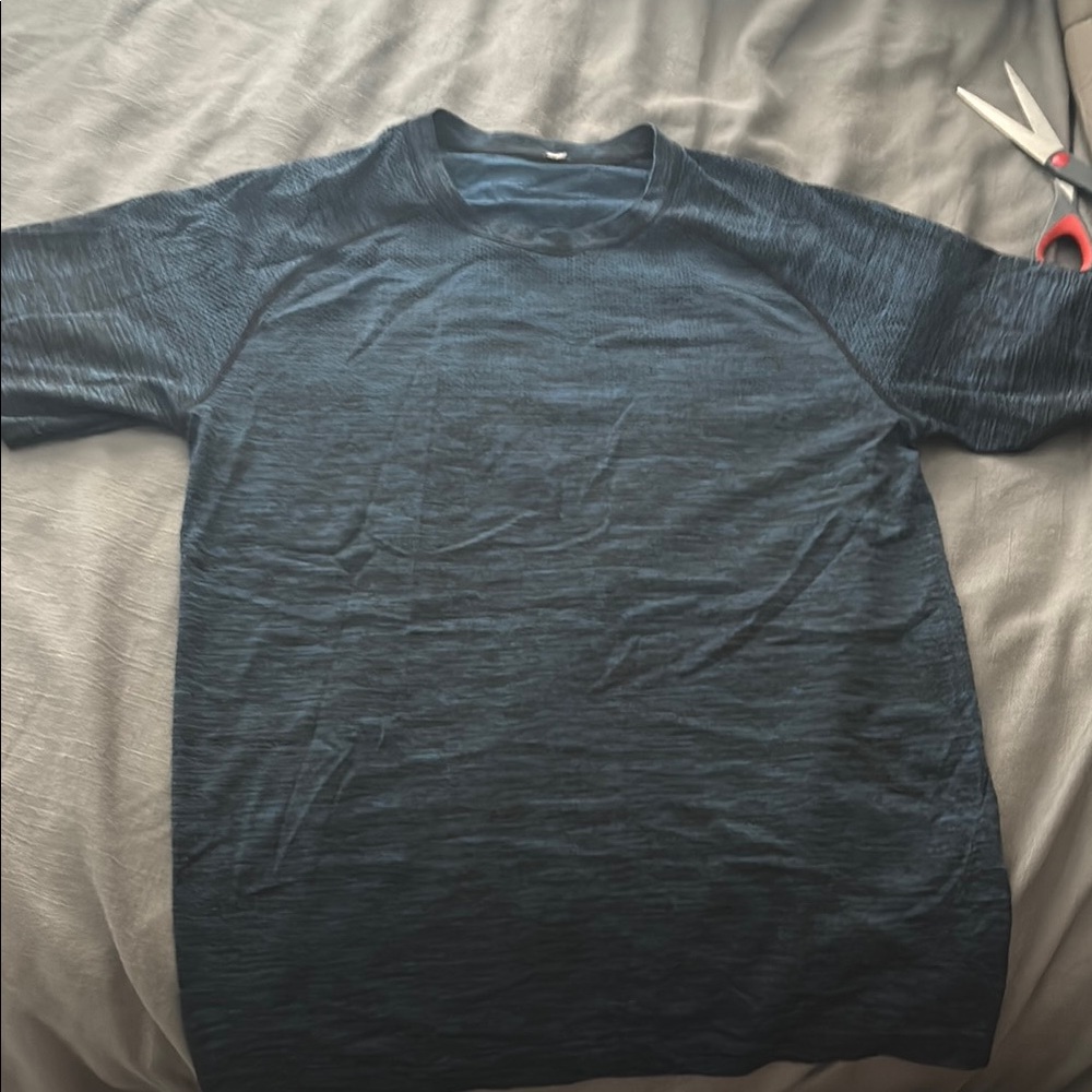 Lululemon Athletica Blue Short Sleeve Tee